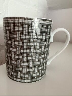 Hermes La Maison Gray Mosaic Porcelain Mug